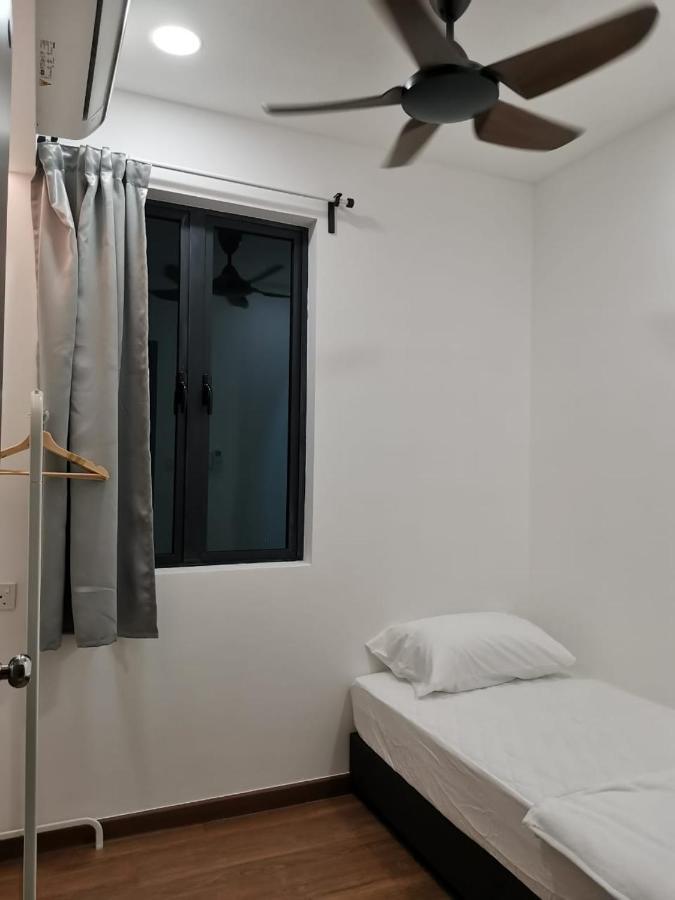 Lovely Sweet Home Johor Bahru Exterior photo